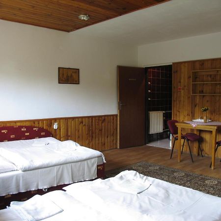 Stará Lesná Ubytovanie 184, Bed And Braekfast 184 المظهر الخارجي الصورة