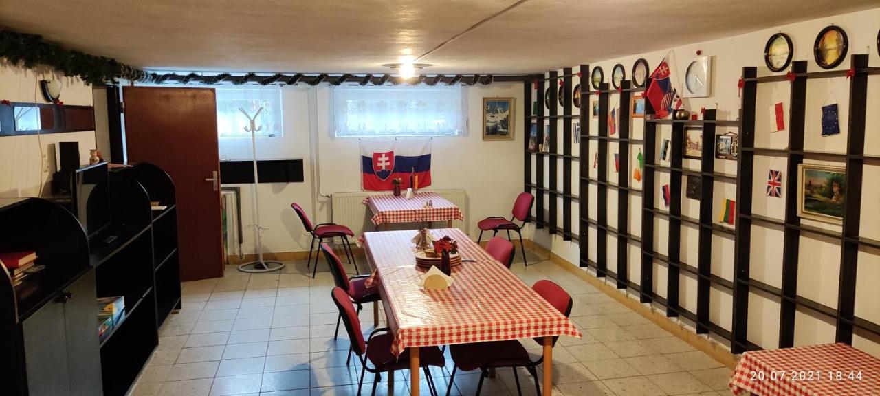 Stará Lesná Ubytovanie 184, Bed And Braekfast 184 المظهر الخارجي الصورة