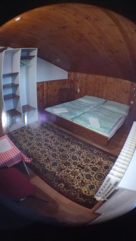 Stará Lesná Ubytovanie 184, Bed And Braekfast 184 المظهر الخارجي الصورة